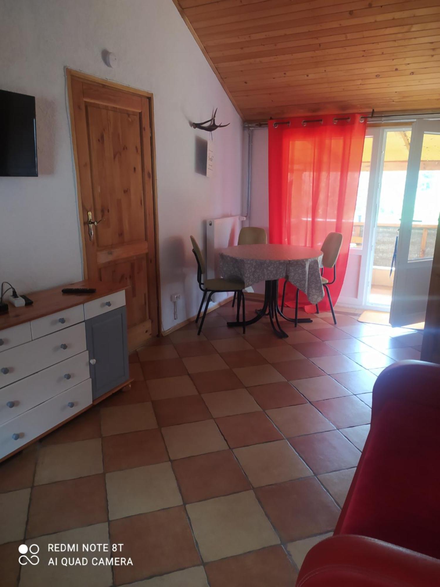 Gdow Riverside Apartments And Tours חדר תמונה