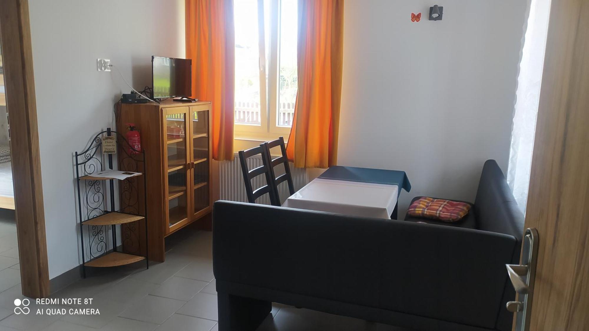 Gdow Riverside Apartments And Tours חדר תמונה