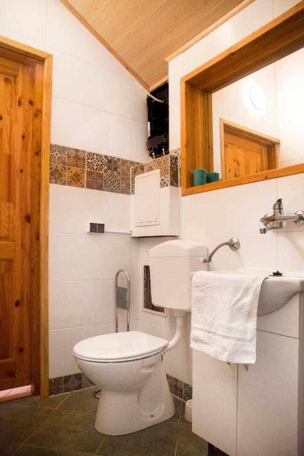 Gdow Riverside Apartments And Tours מראה חיצוני תמונה